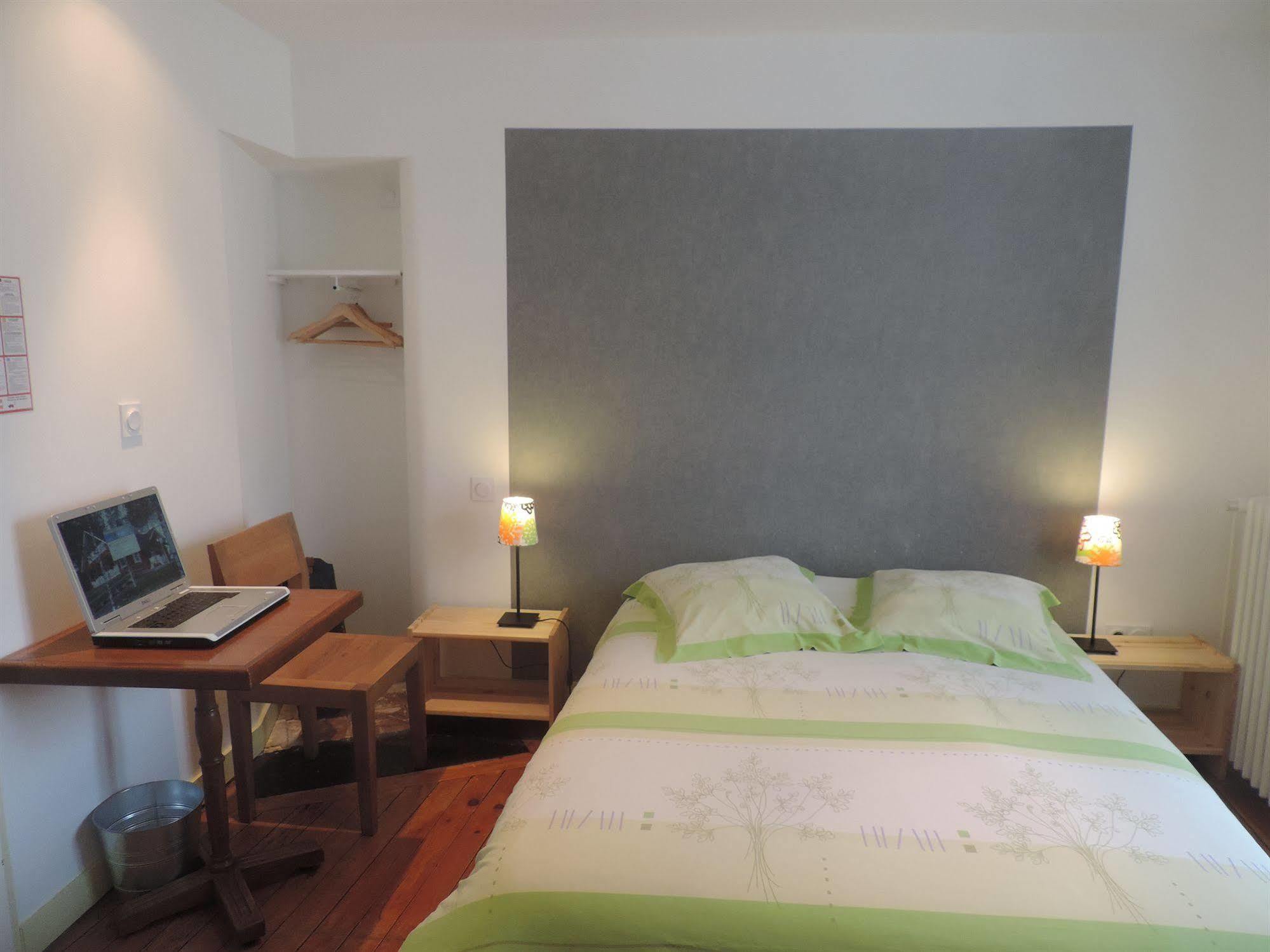 Select Hotel 勒芒 外观 照片